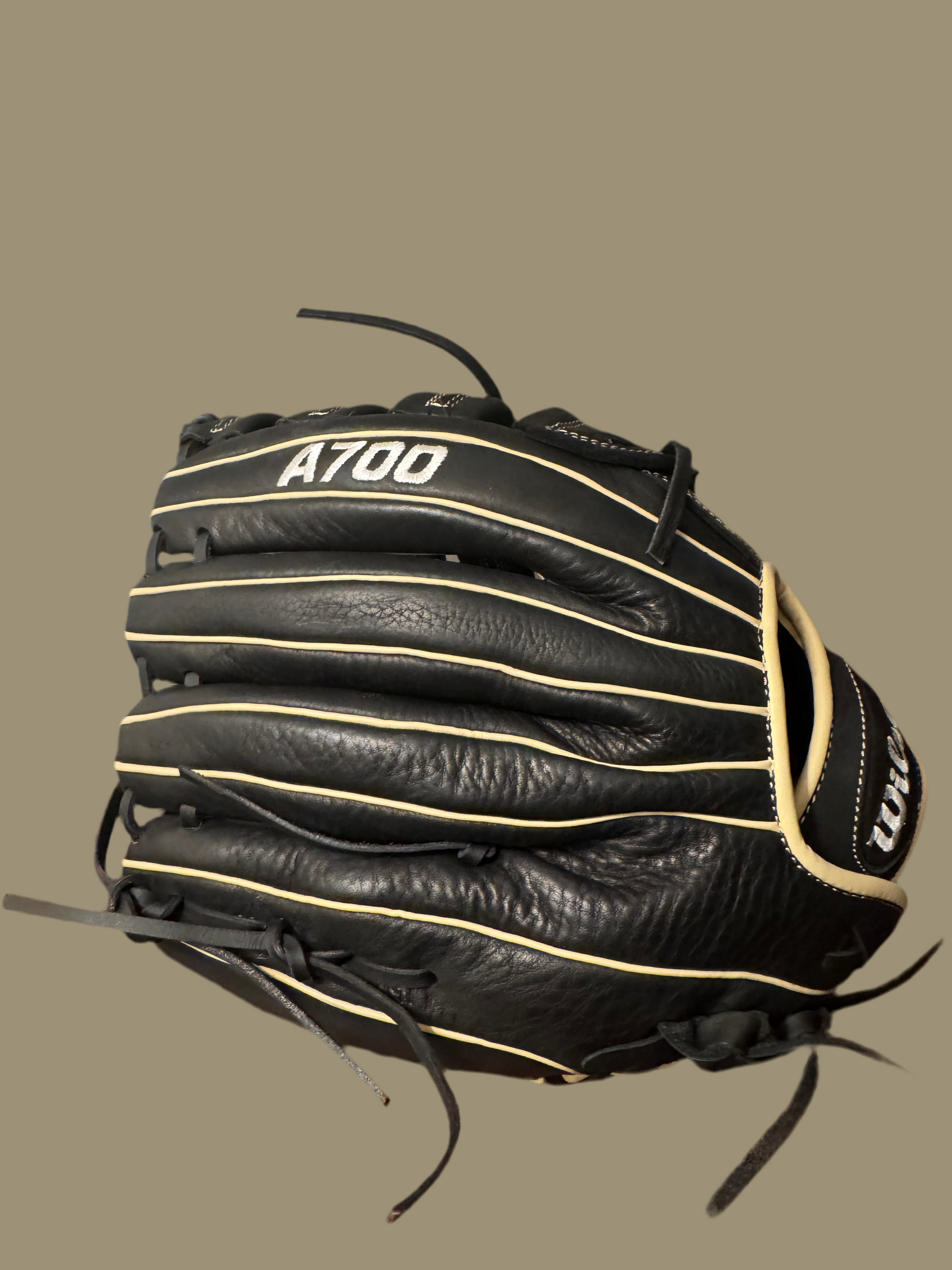 Wilson A700 - 12.5 inch