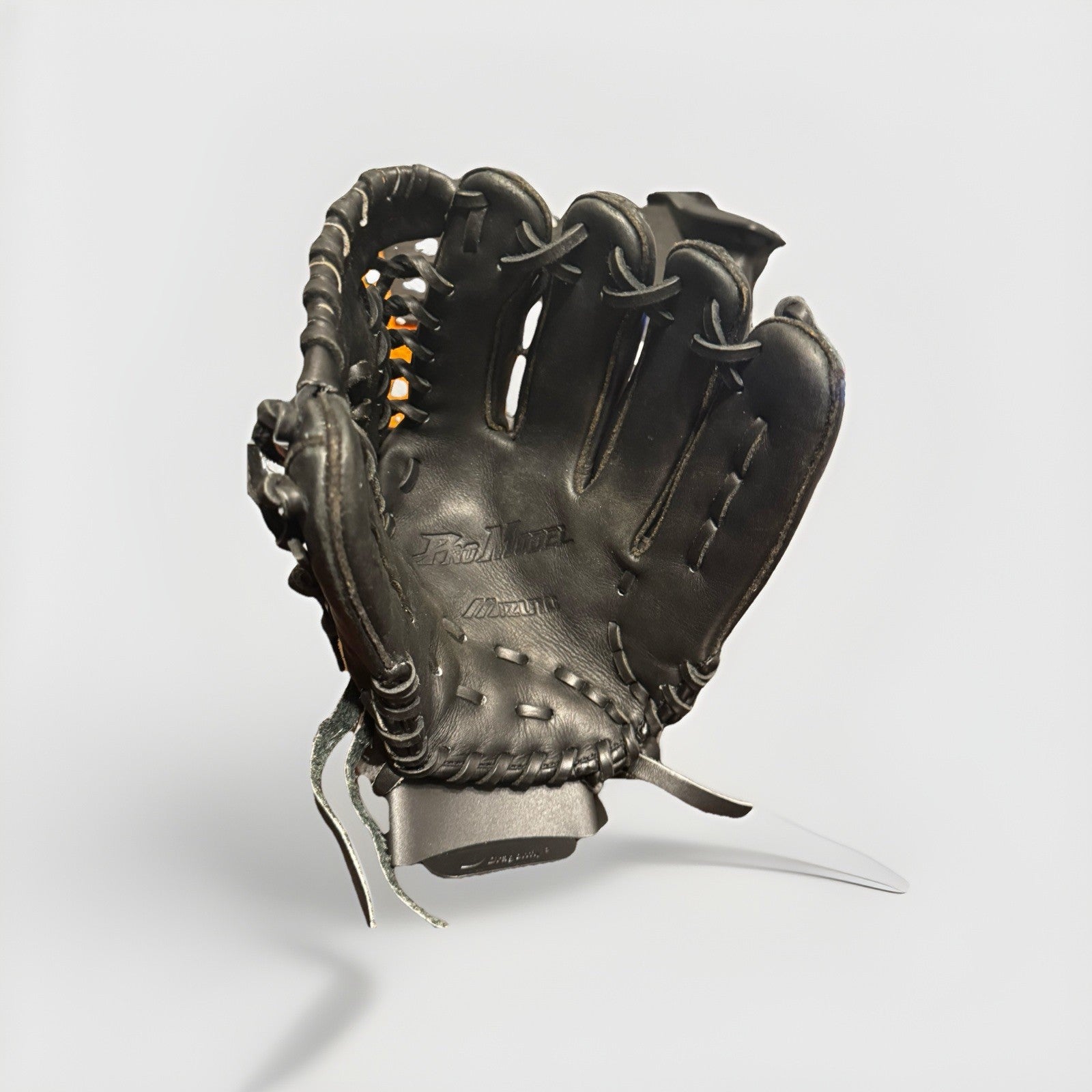 Rare Japan-Market Mizuno Pro Model – All-Black Baseball Glove – Right Hand Throw