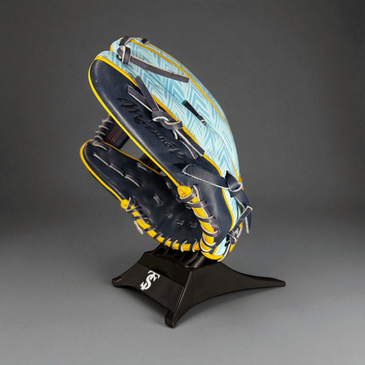 Limited Edition Mizuno Pro Canada Exclusive 11.5”  - Navy/Aqua/Yellow - Rare!