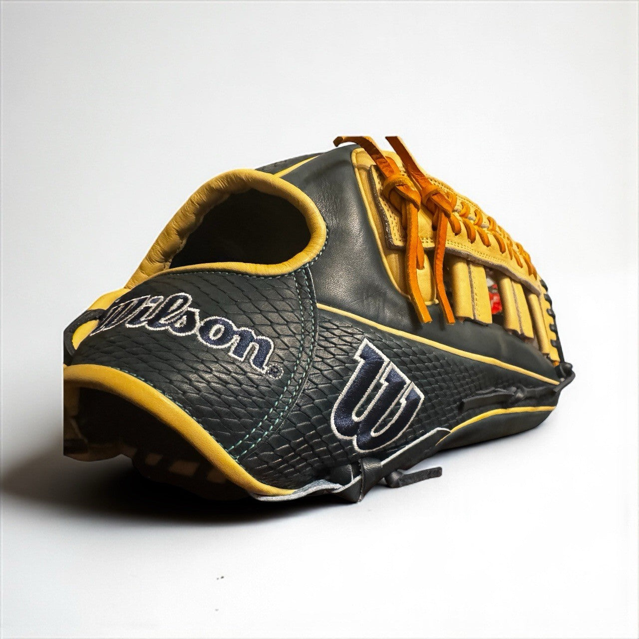 Wilson A2000 Julio Rodriguez 12.75" Outfield Glove (Right Hand Throw)