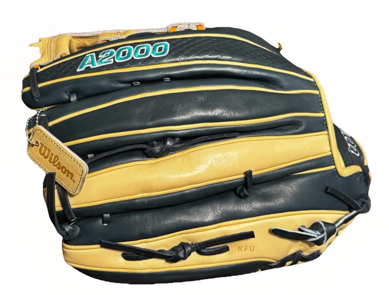 Wilson A2000 Julio Rodriguez 12.75" Outfield Glove (Right Hand Throw)