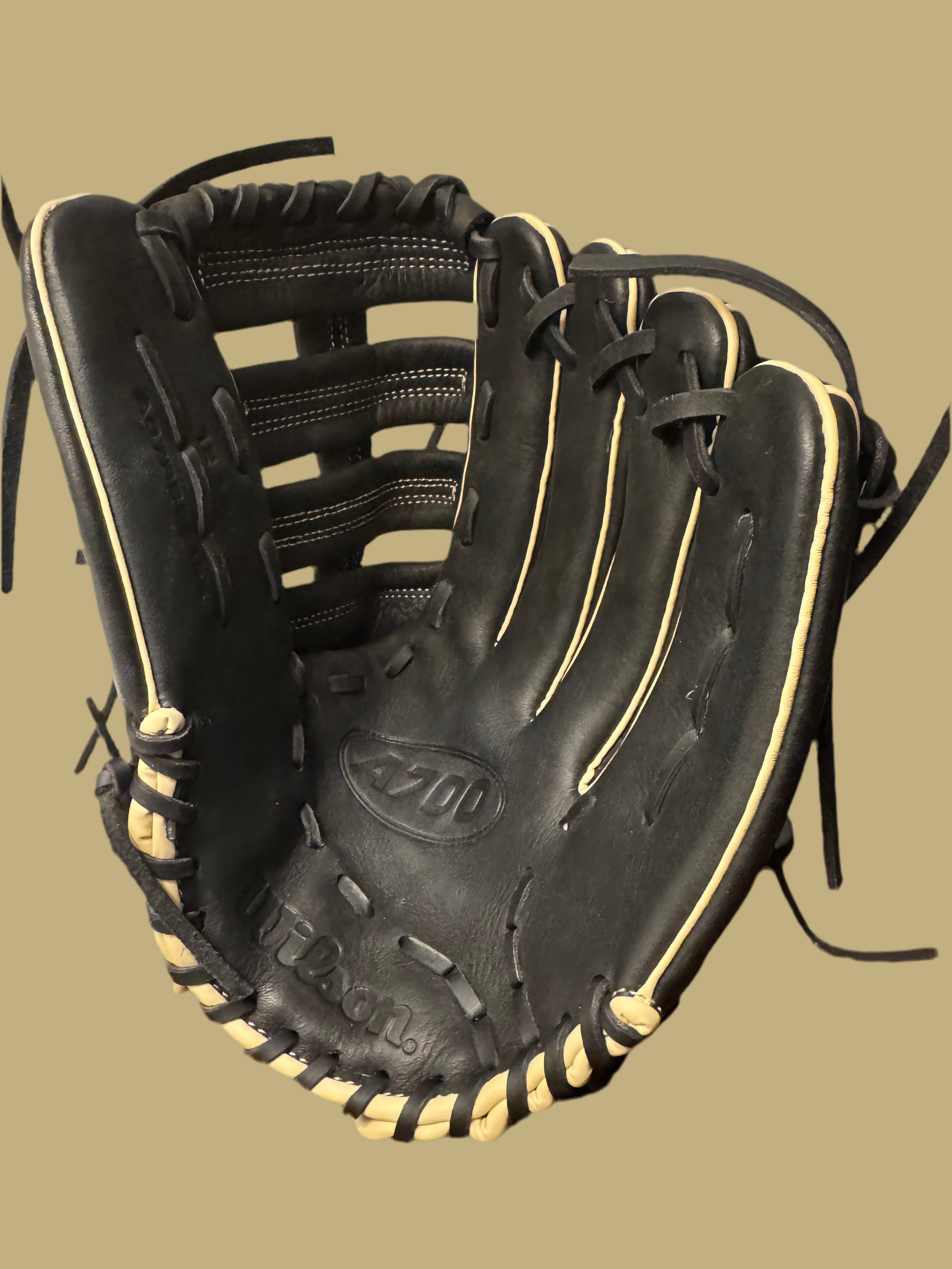 Wilson A700 - 12.5 inch