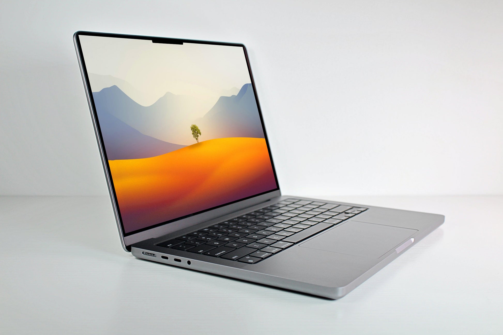 Apple MacBook Pro (2021) 14-inch M1 Pro 16‑Core GPU 16GB RAM 1TB SSD