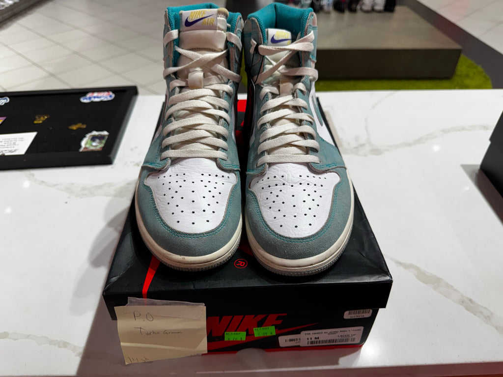 PRE OWNED Air Jordan Retro 1 "Turbo Green"