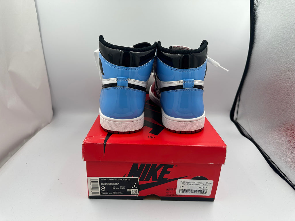 PRE OWNEDD Jordan 1 Retro High Fearless UNC Chicago