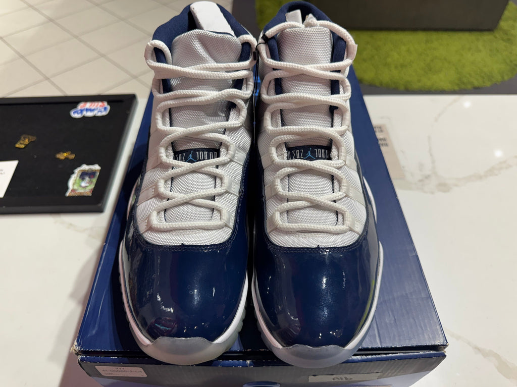 PRE OWNED Air Jordan Retro 11 "Win like 82"