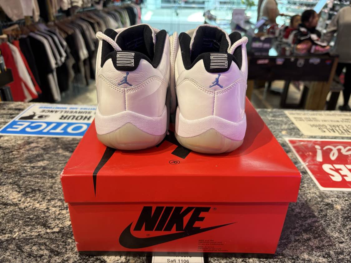 PRE OWNED Jordan 11 Retro Low Legend Blue