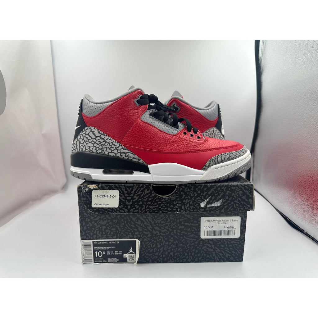 PRE OWNED Jordan 3 Retro SE Unite