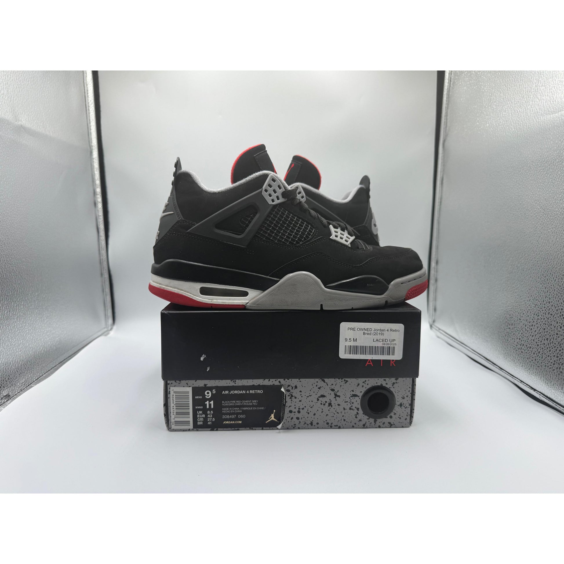 PRE OWNED Jordan 4 Retro Bred (2019)