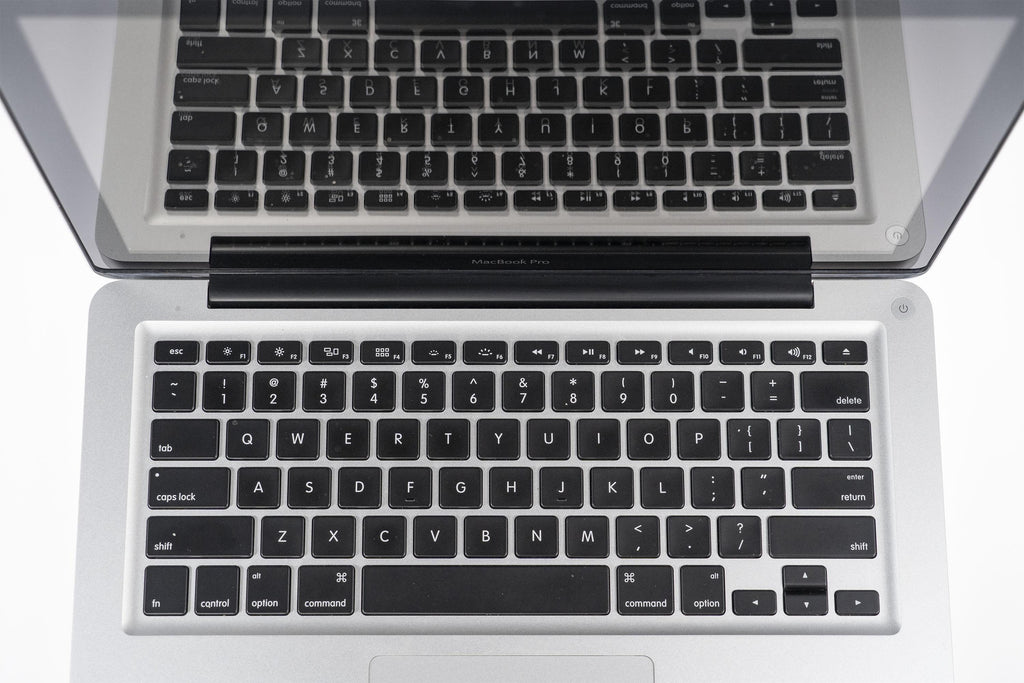 Apple MacBook Pro (Mid 2010) 13-inch 2.4 GHz Core 2 Duo 8GB RAM  512GB Storage - Silver
