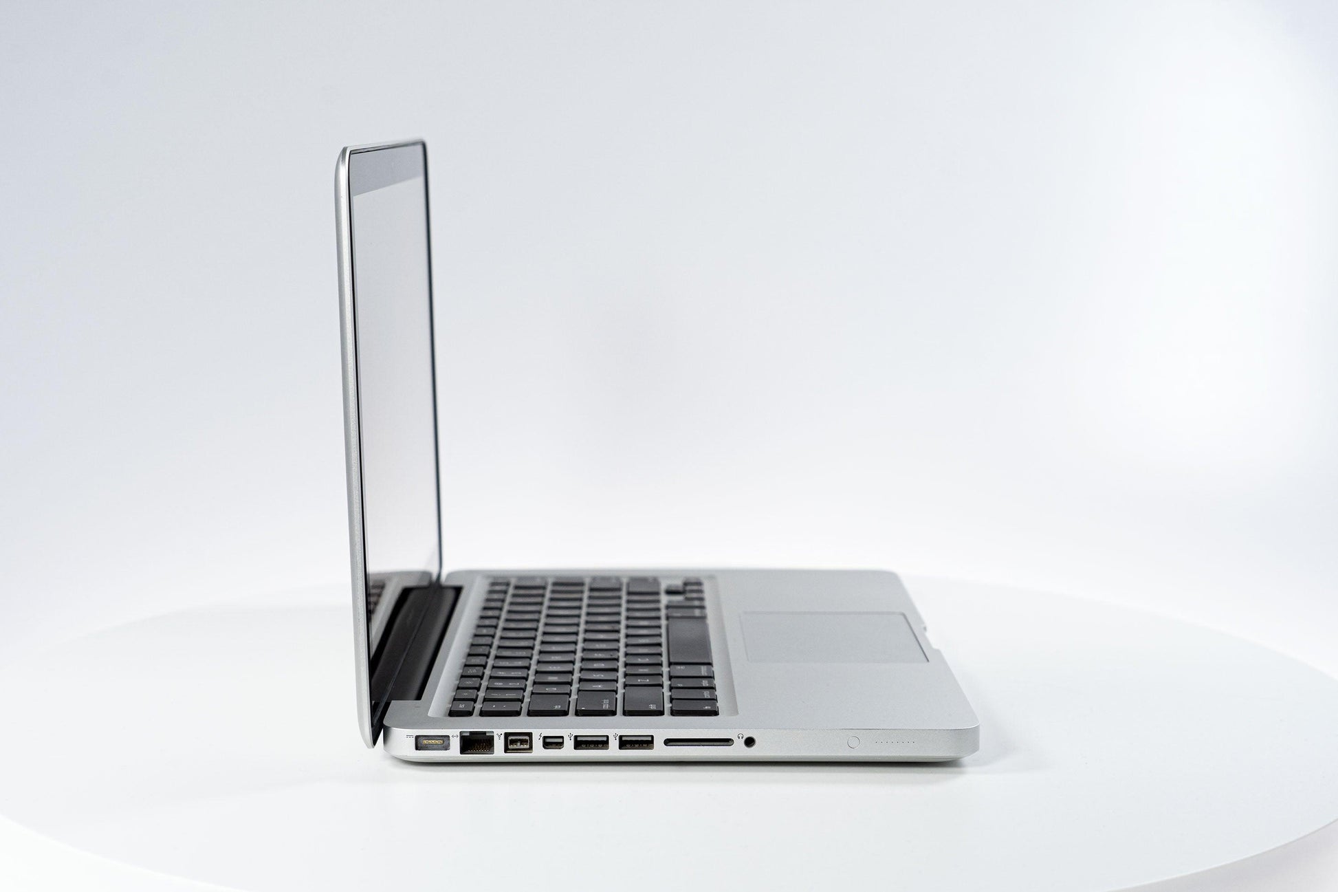 Apple MacBook Pro (13-inch Early 2011) 2.3 GHz 8GB RAM 512GB SSD (Silver)