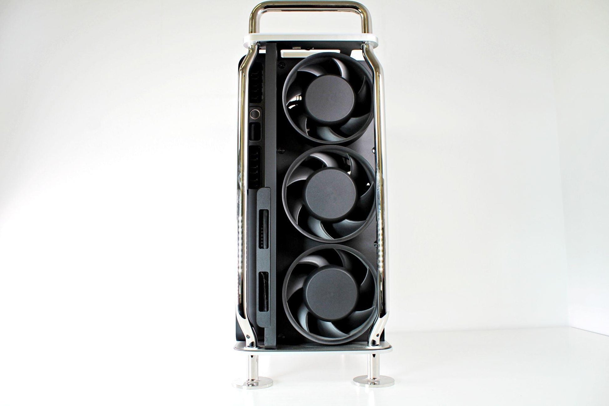 2019 Mac Pro 2.7GHz 24-Core Intel Xeon W | 768GB RAM | 8TB SSD | Up to AMD Radeon Pro Vega ll Duo x2