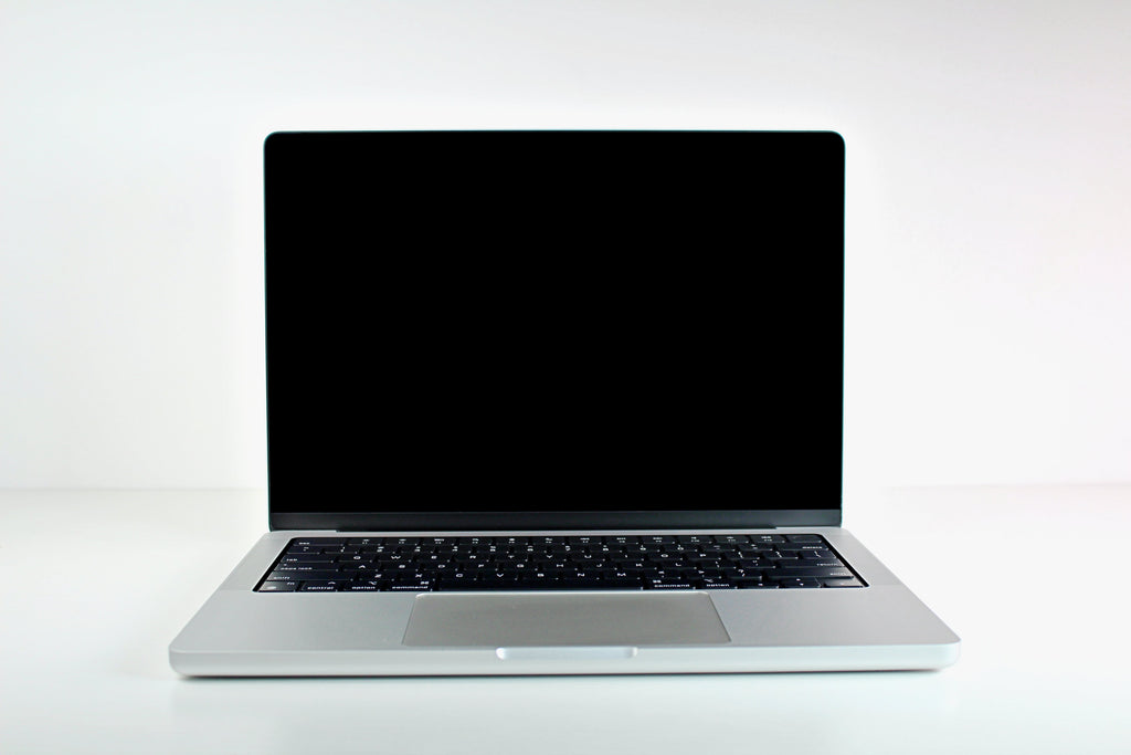 2023 Apple MacBook Pro 14-inch M2 Max – 38-Core GPU 96GB RAM 1TB SSD Silver | Excellent