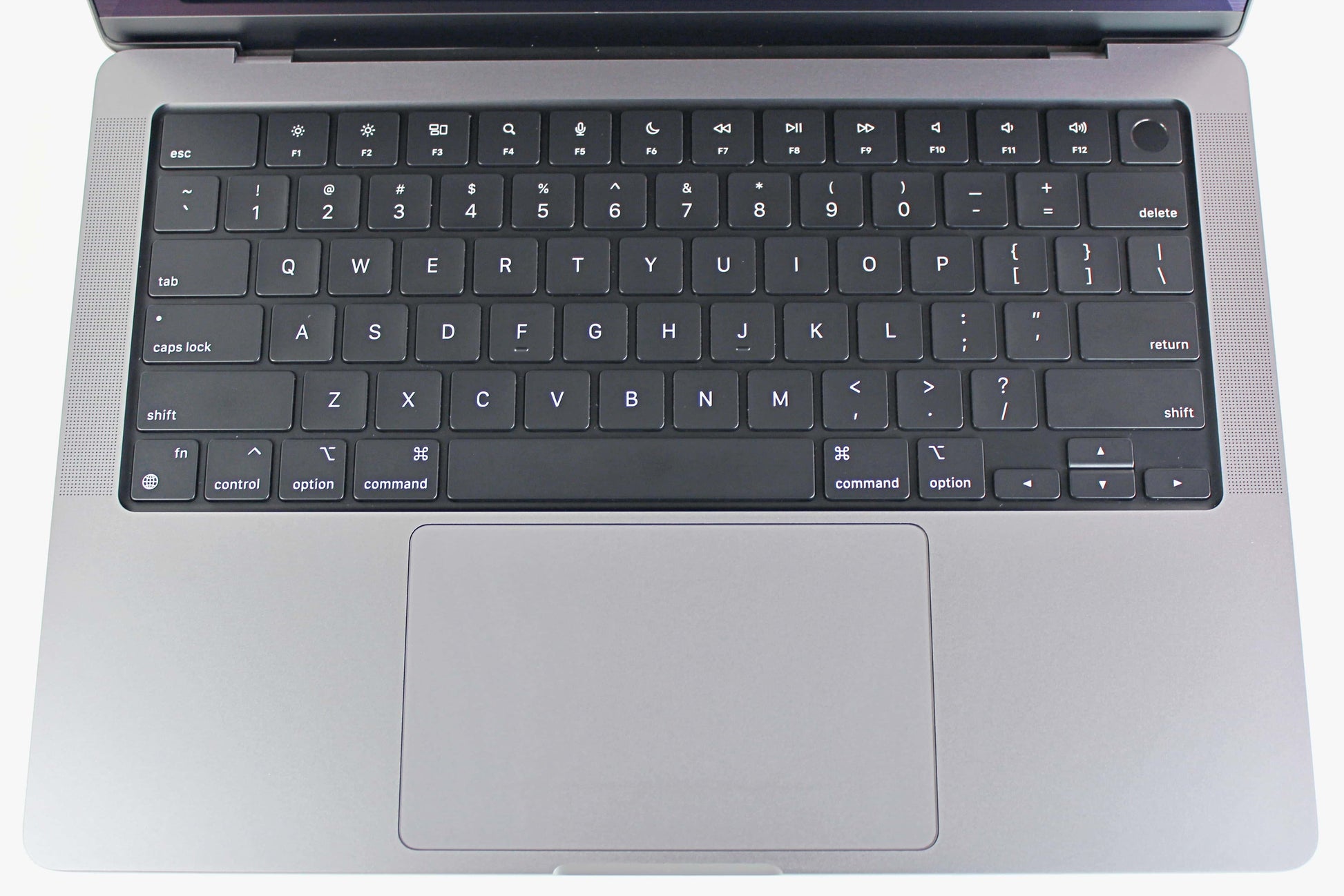 MacBook Pro (2021) 14-inch – Apple M1 Pro 10-Core CPU & 16-Core GPU – Space Gray