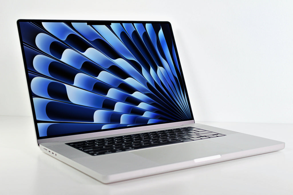 Apple MacBook Pro (2021) 16-inch M1 Max 32-Core 32GB RAM 1TB SSD Silver
