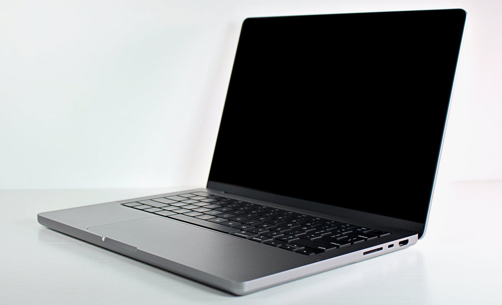 2023 Apple MacBook Pro 14-inch M2 Max – 38-Core GPU 96GB RAM 1TB SSD | Excellent