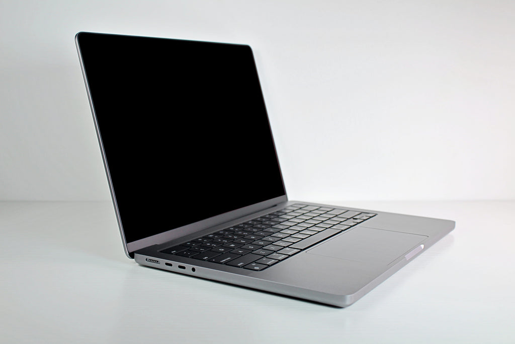 MacBook Pro (2021) 14-inch – M1 Pro 16-Core GPU – 32GB RAM 1TB SSD | 28 Cycles
