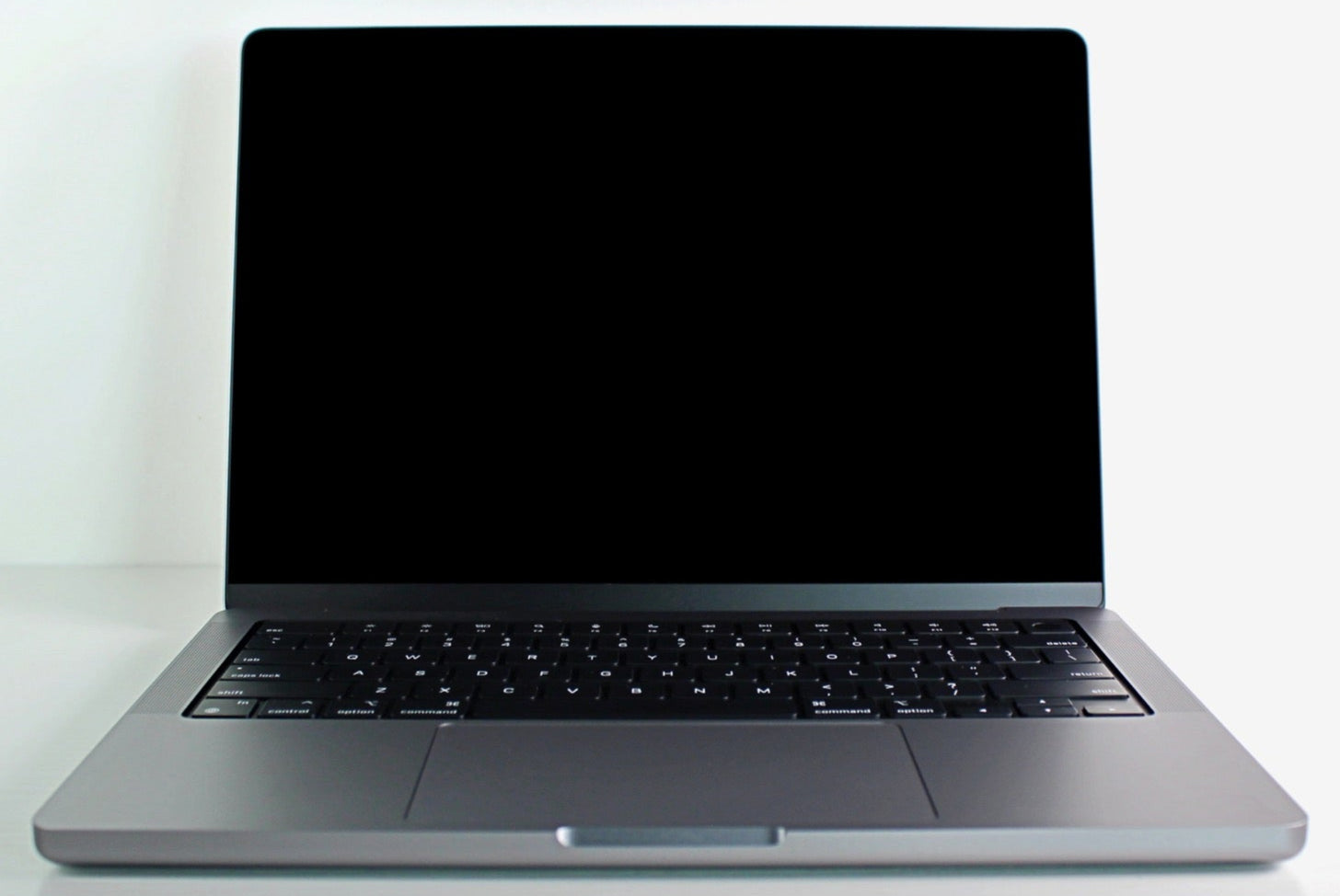 MacBook Pro (2021) 14-inch – Apple M1 Pro 16-Core GPU – 32GB RAM 1TB SSD | Like New