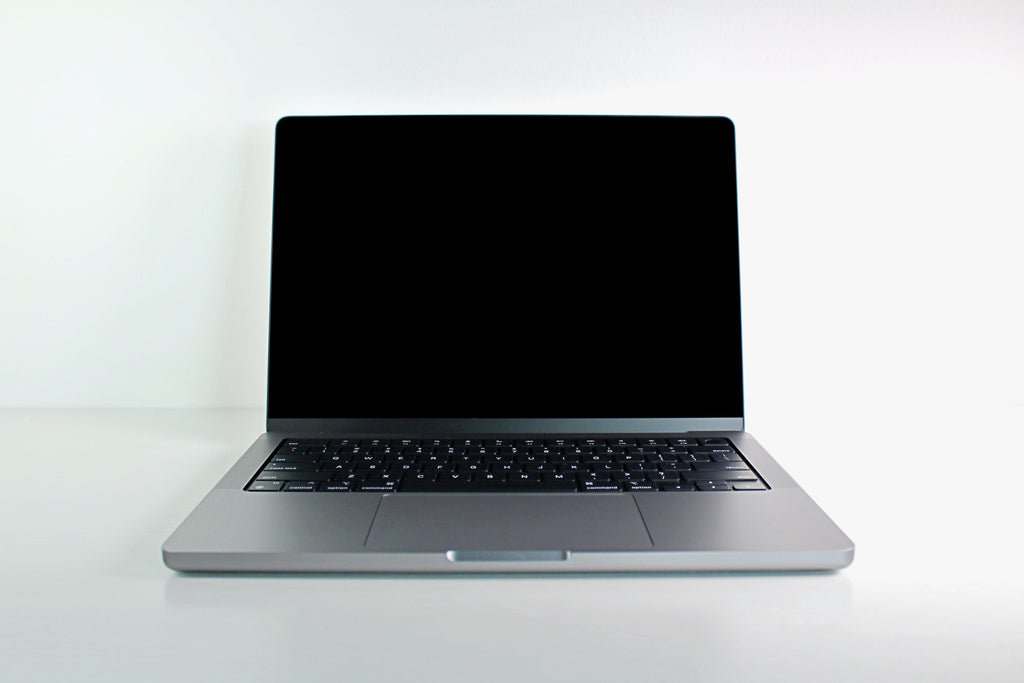 MacBook Pro (2023) 14-inch – Apple M2 Max 12-Core CPU 30-Core GPU – Silver