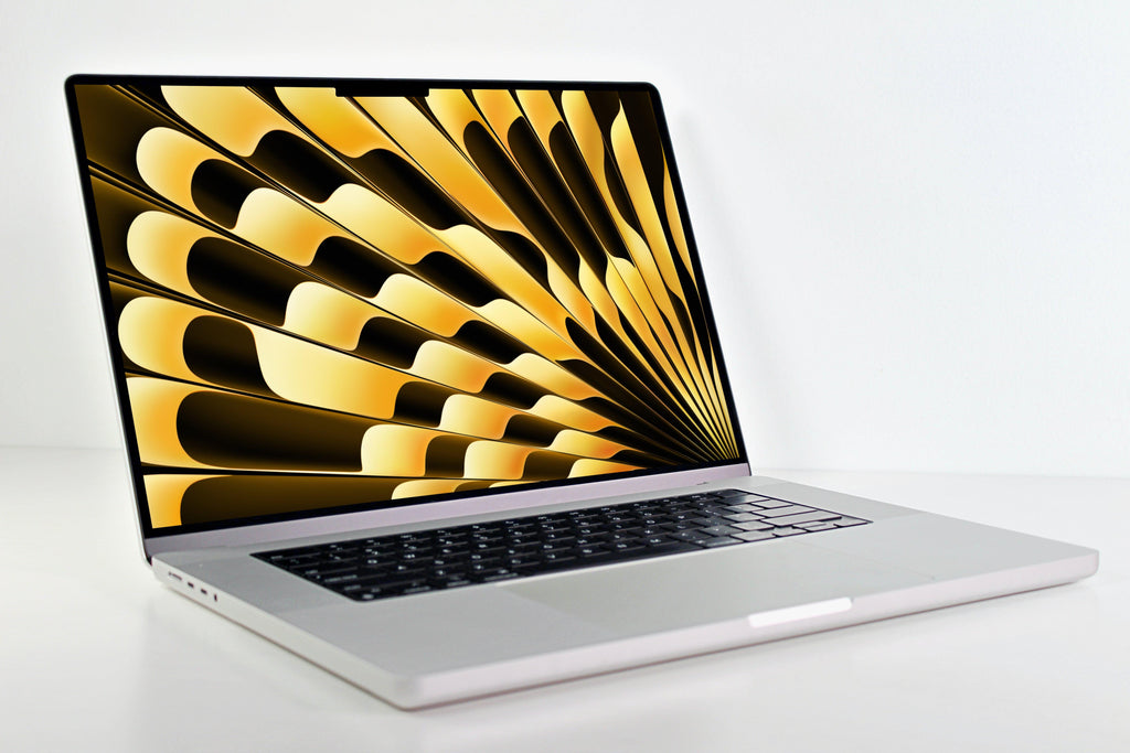 MacBook Pro (2023) 16-inch – Apple M2 Max 12-Core CPU 38-Core GPU – Silver