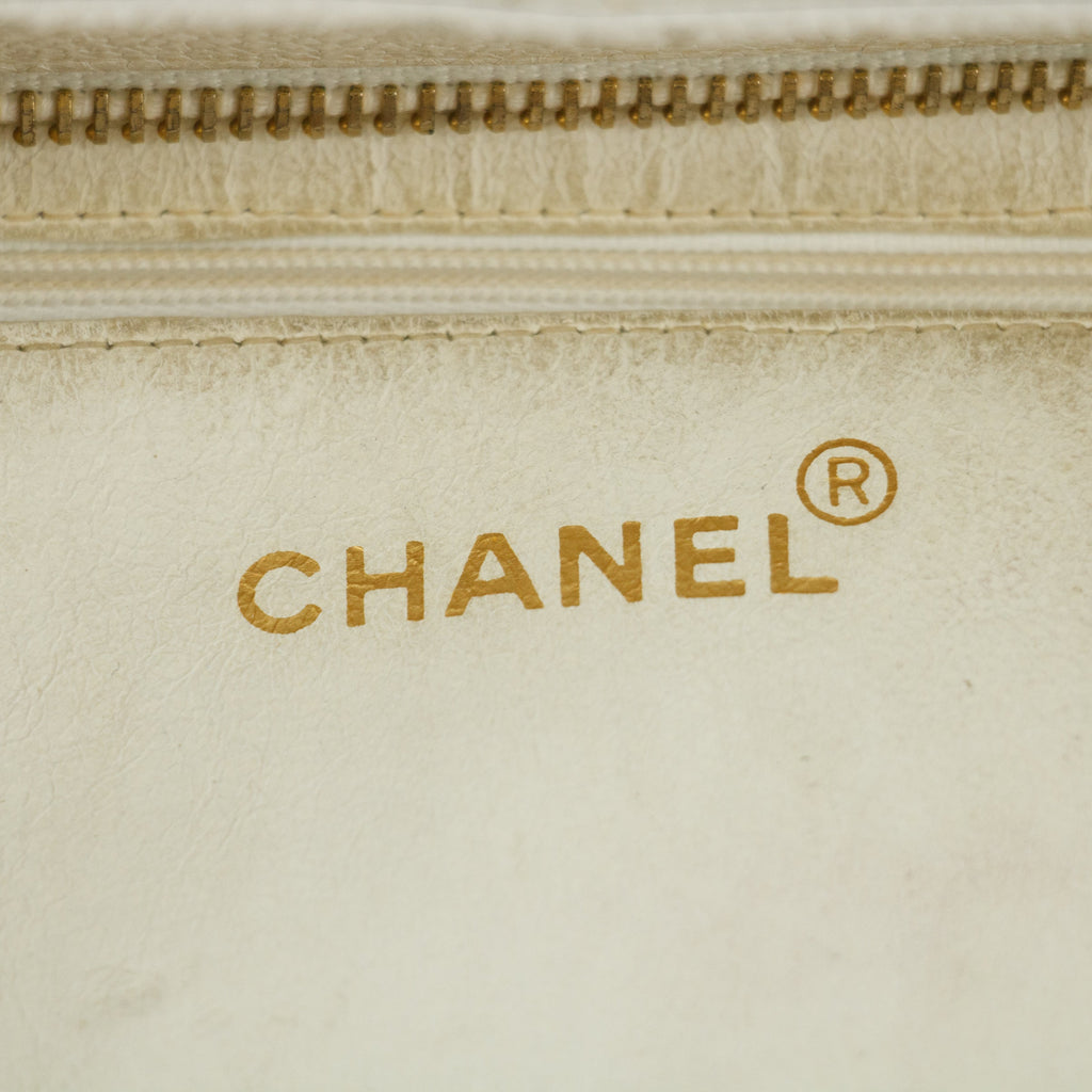 Chanel Caviar Skin Reprint Medallion Tote Bag White 2 Series #2678