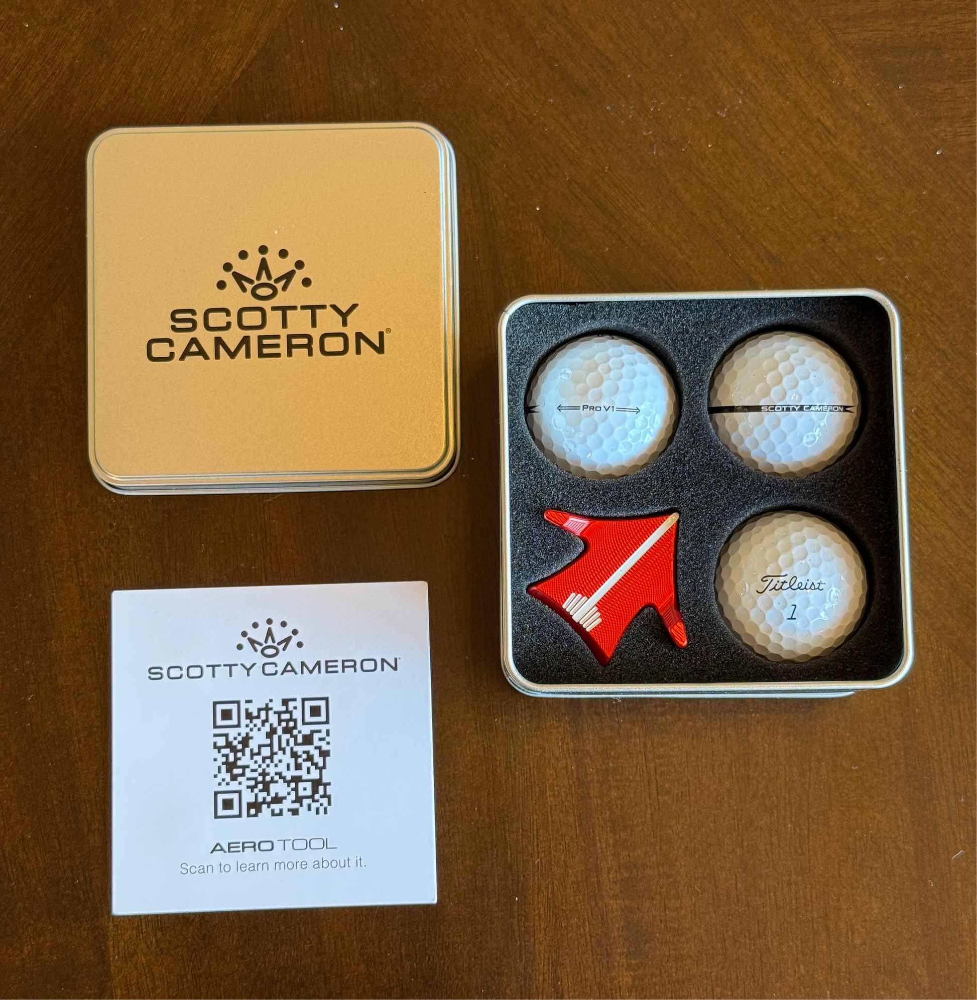 Scotty Cameron Red Aero Alignment Tool Putting Set