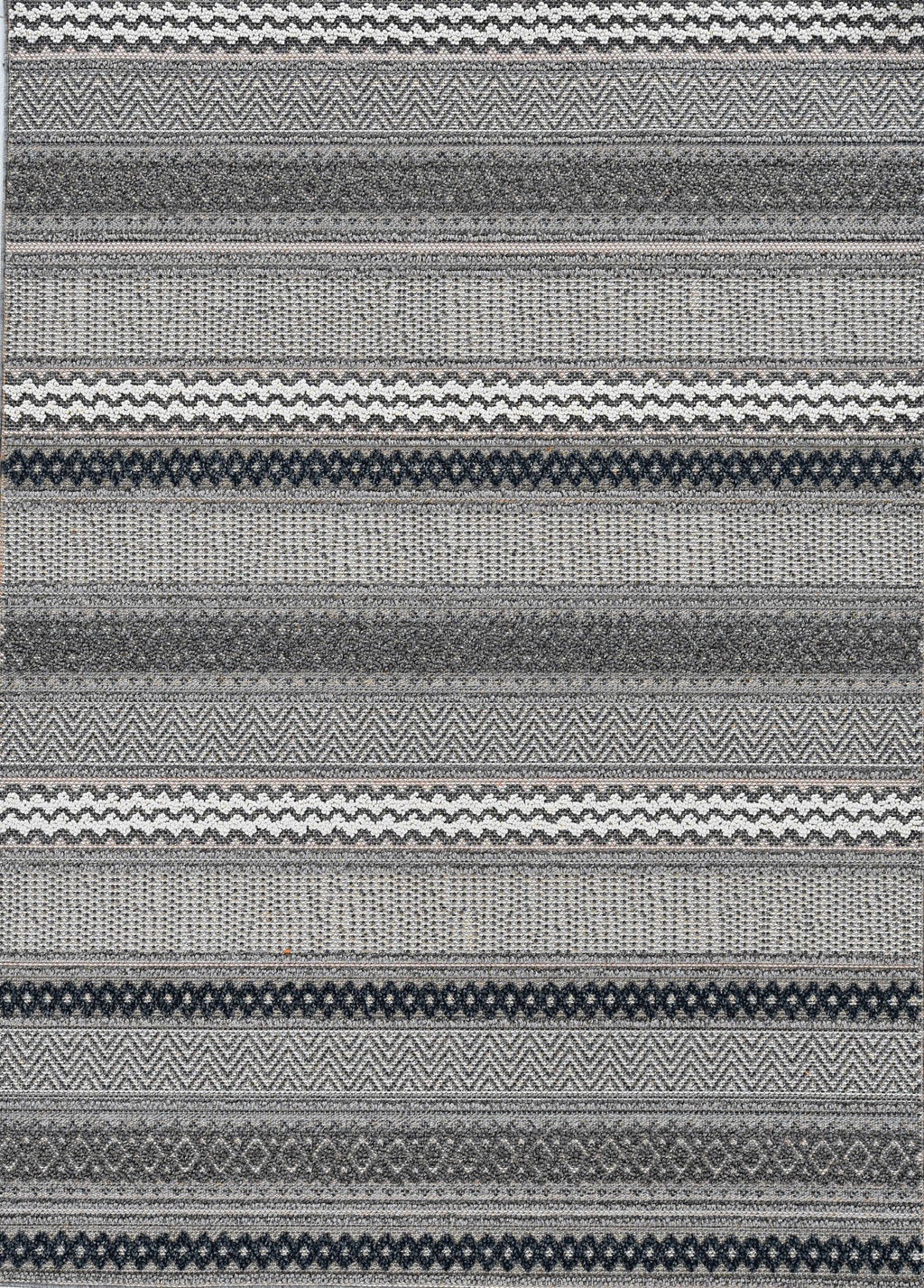 7' x 9' Taupe Geometric Pattern Indoor Outdoor Area Rug