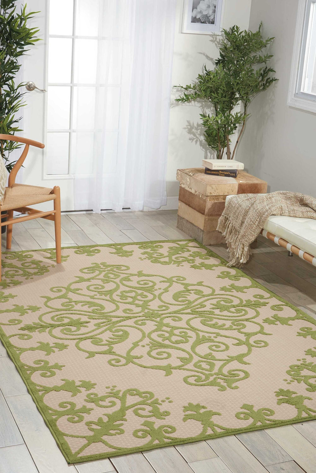 5' x 8' Green Medallion Indoor Outdoor Area Rug