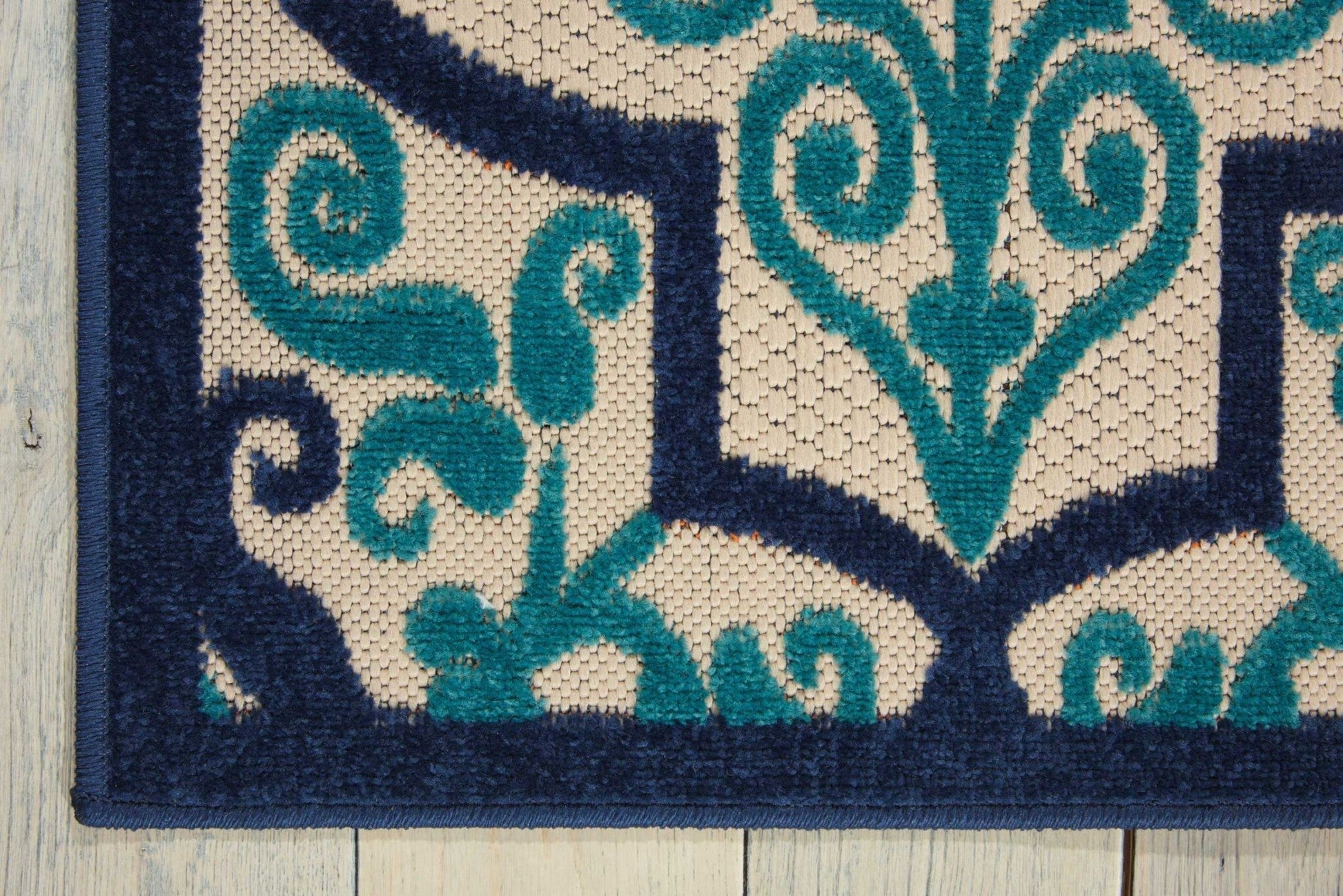 8' x 11' Navy and Beige Trellis Indoor Outdoor Area Rug