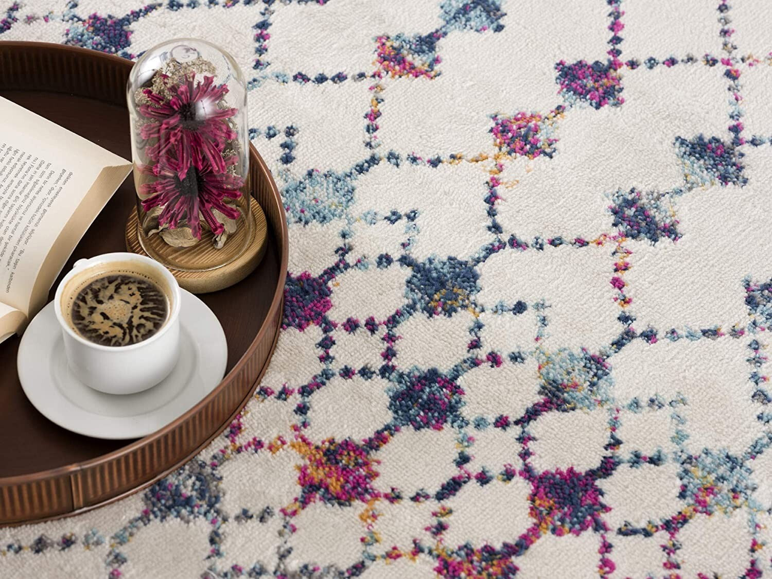 5' X 8' White Modern Geometric Grid Area Rug