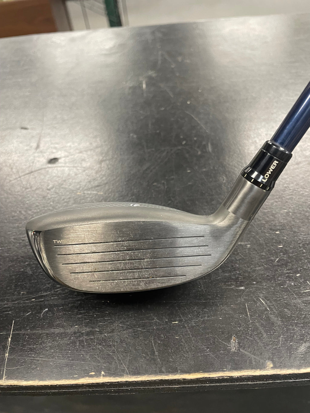 TaylorMade Qi35 Rescue Hybrid w/ Upcharge shaft(Used)