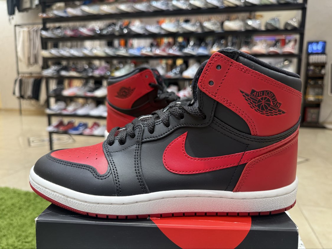 PRE OWNED Jordan 1 Retro High '85 OG Bred (2025)
