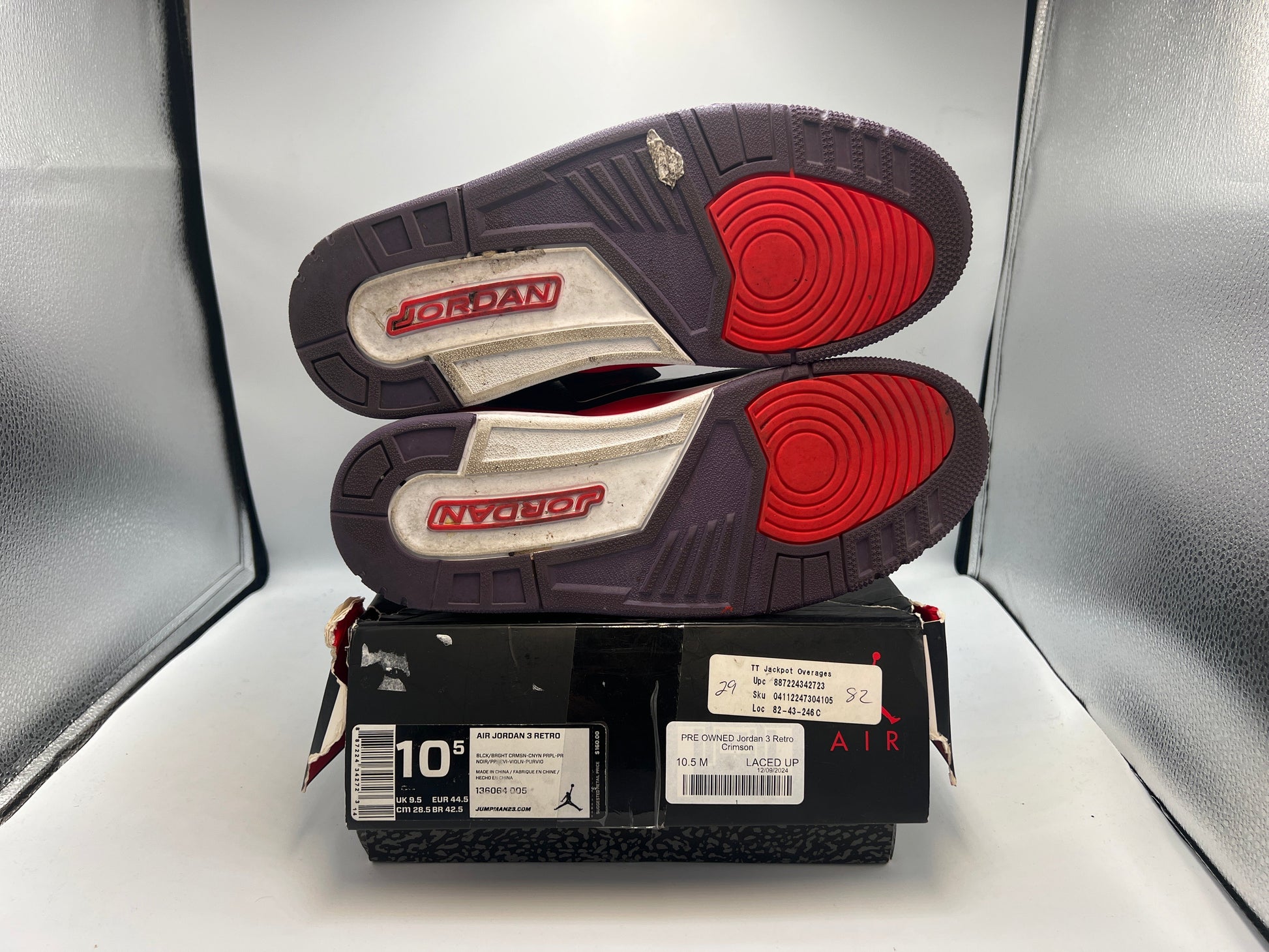 PRE OWNED Jordan 3 Retro Crimson