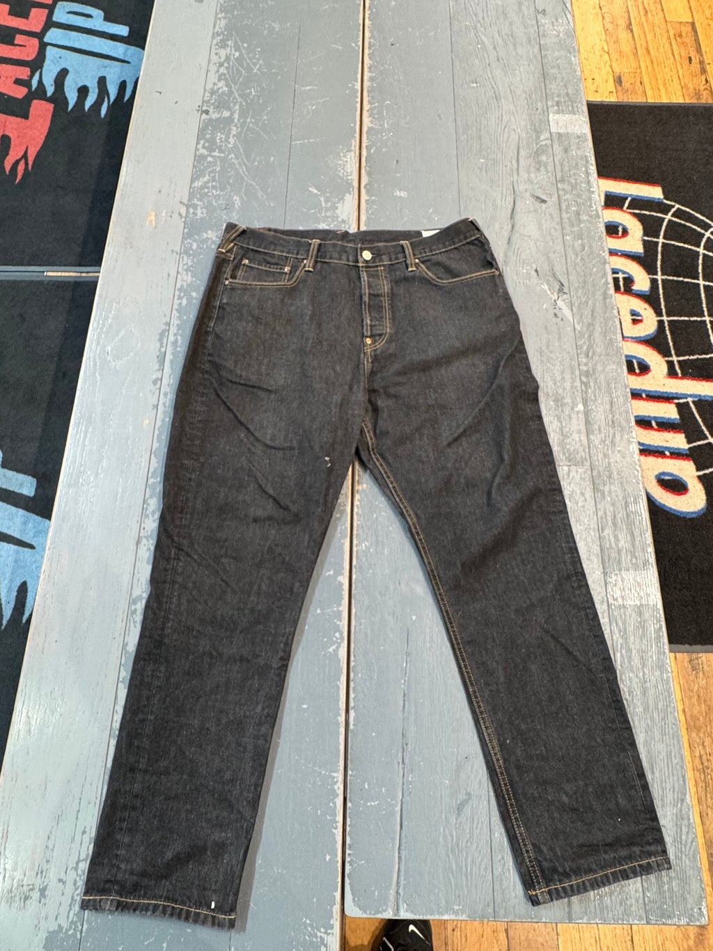 PRE OWNED Evisu Jeans metallic gold embroidery Raw Denim