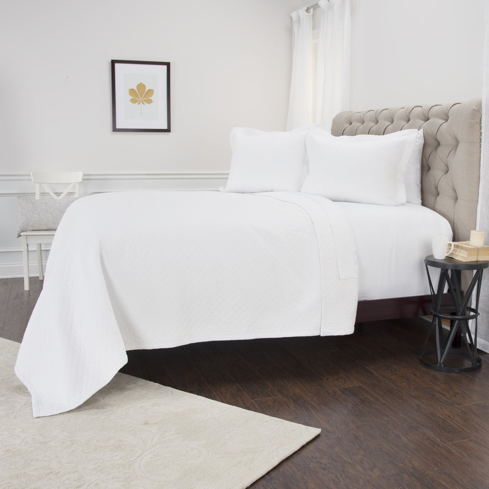 White Checkered King Quilt