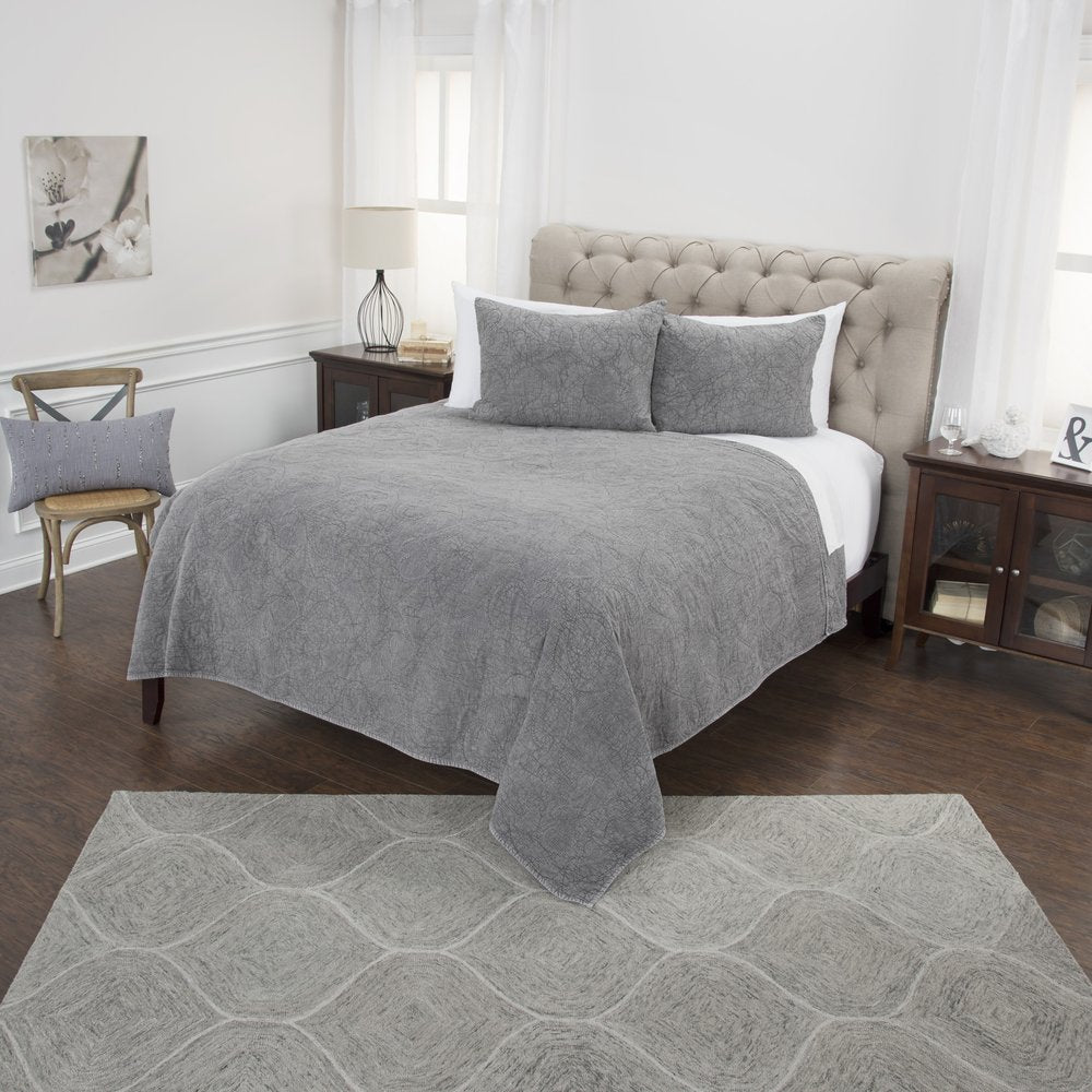 Gray Damask Queen Quilt