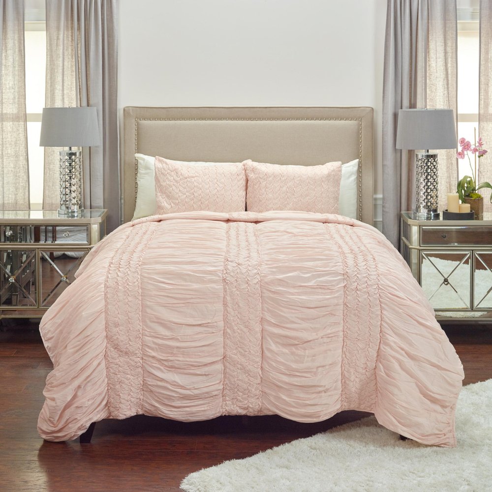 Pink Geometric Twin Quilt
