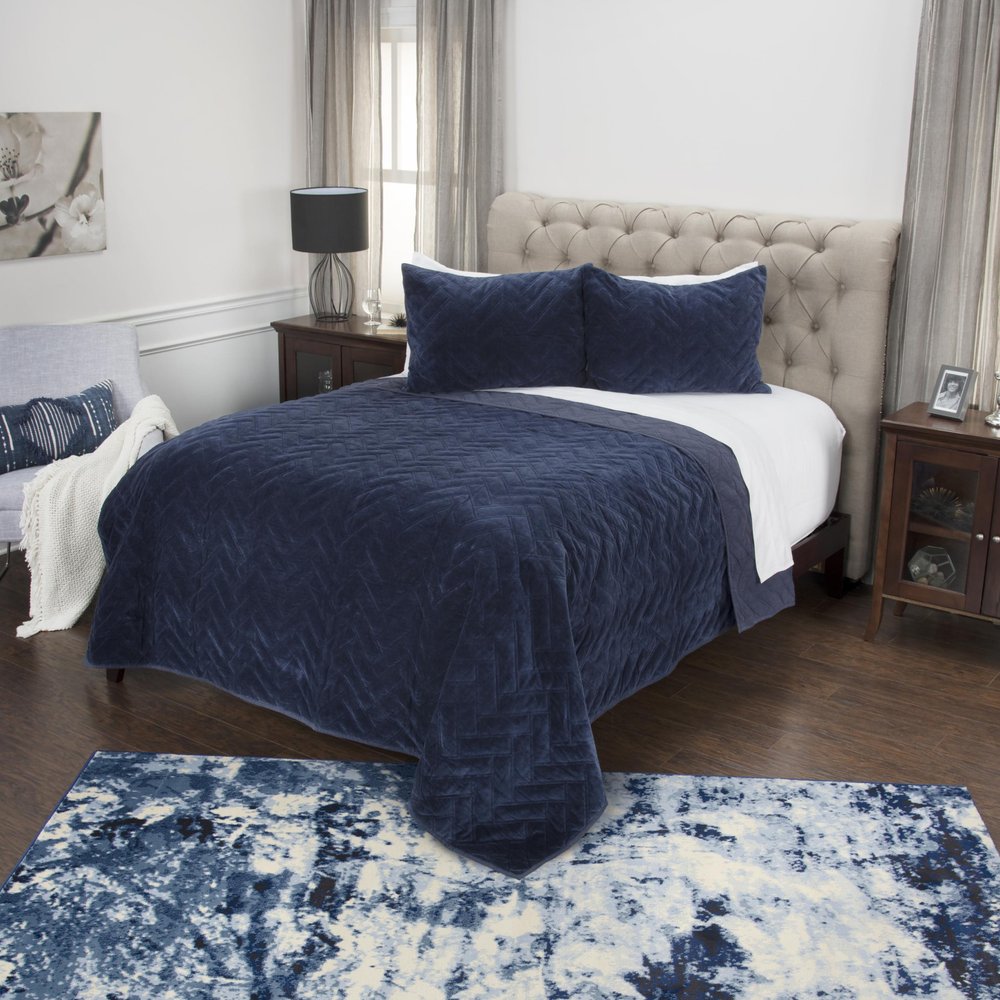 Indigo Geometric Queen Quilt