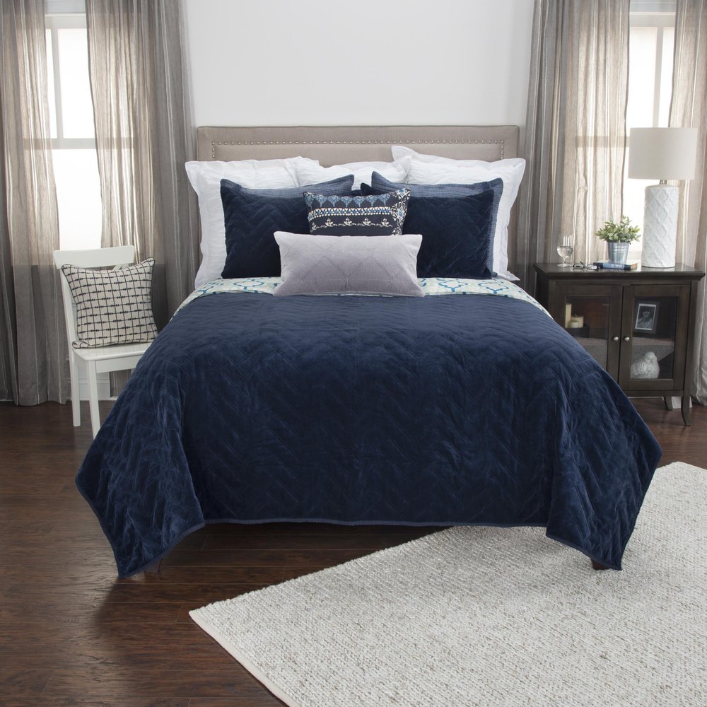 Indigo Geometric Queen Quilt