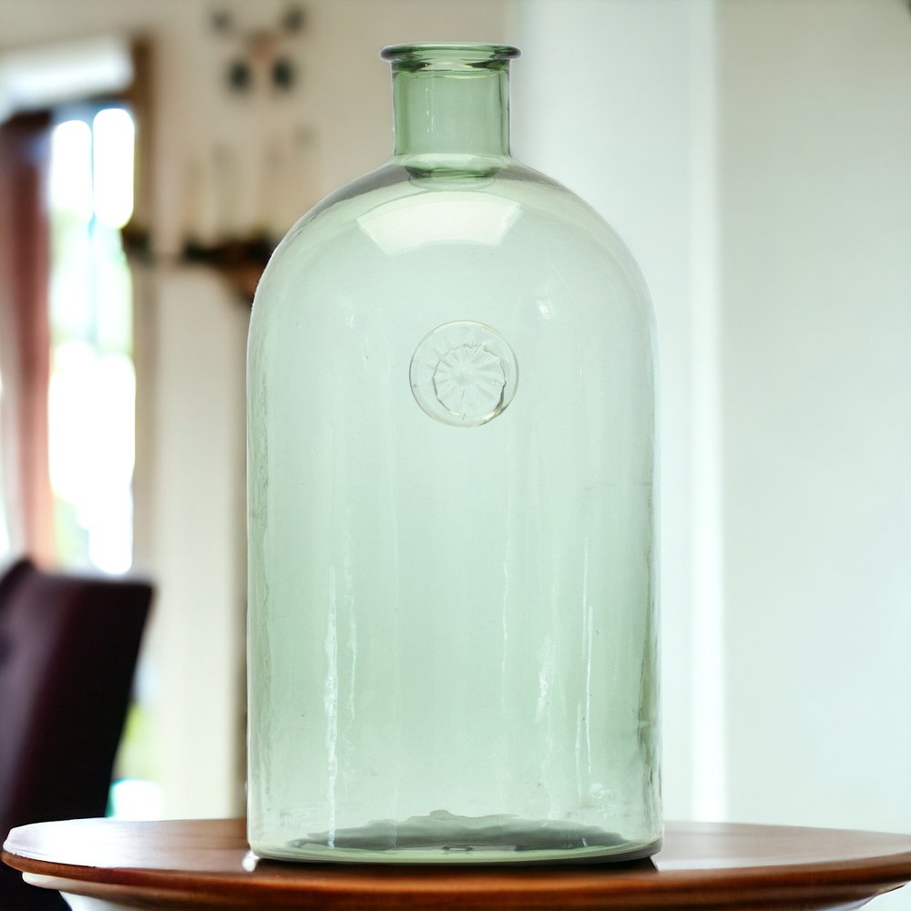 12" Green Bud Glass Table Vase