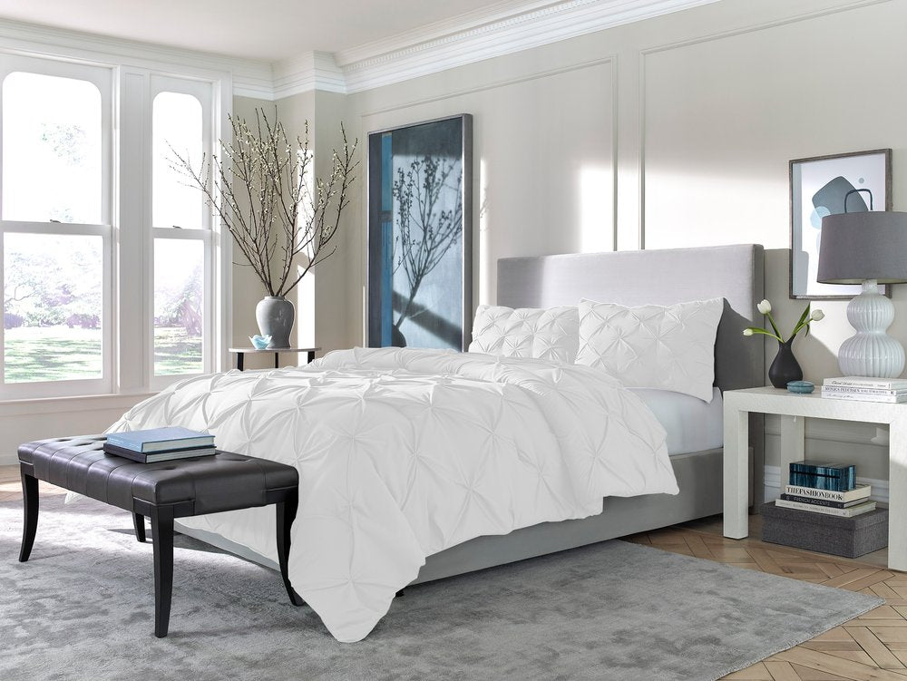 White Twin Microfiber Washable Microfiber Down Alternative Comforter