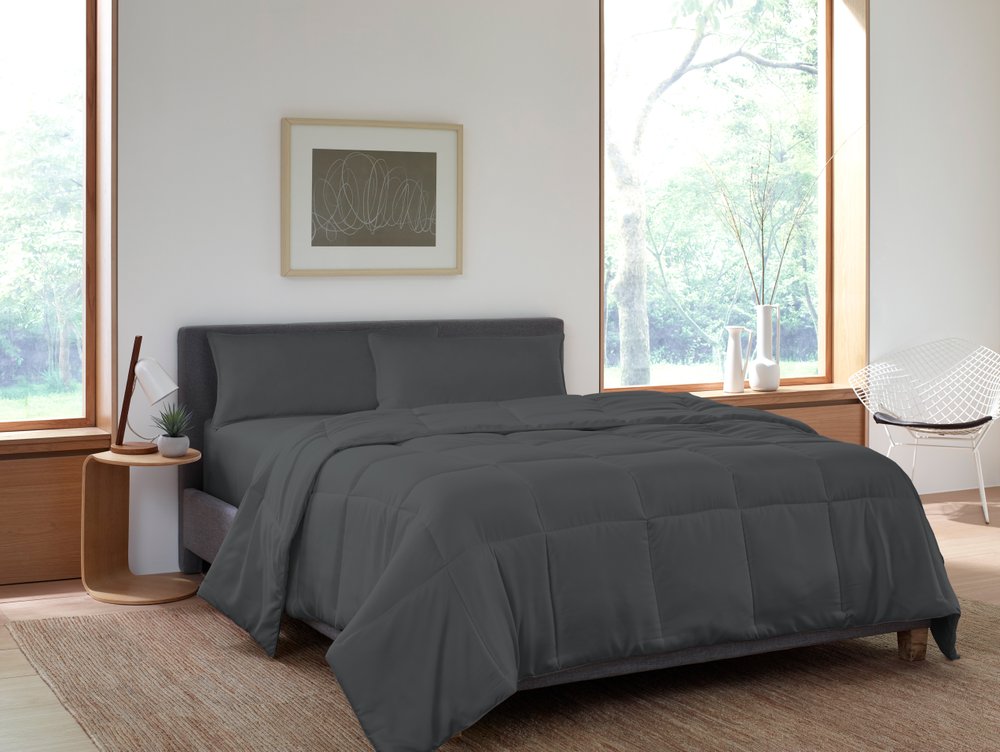 Gray Queen Microfiber Washable Microfiber Down Alternative Comforter