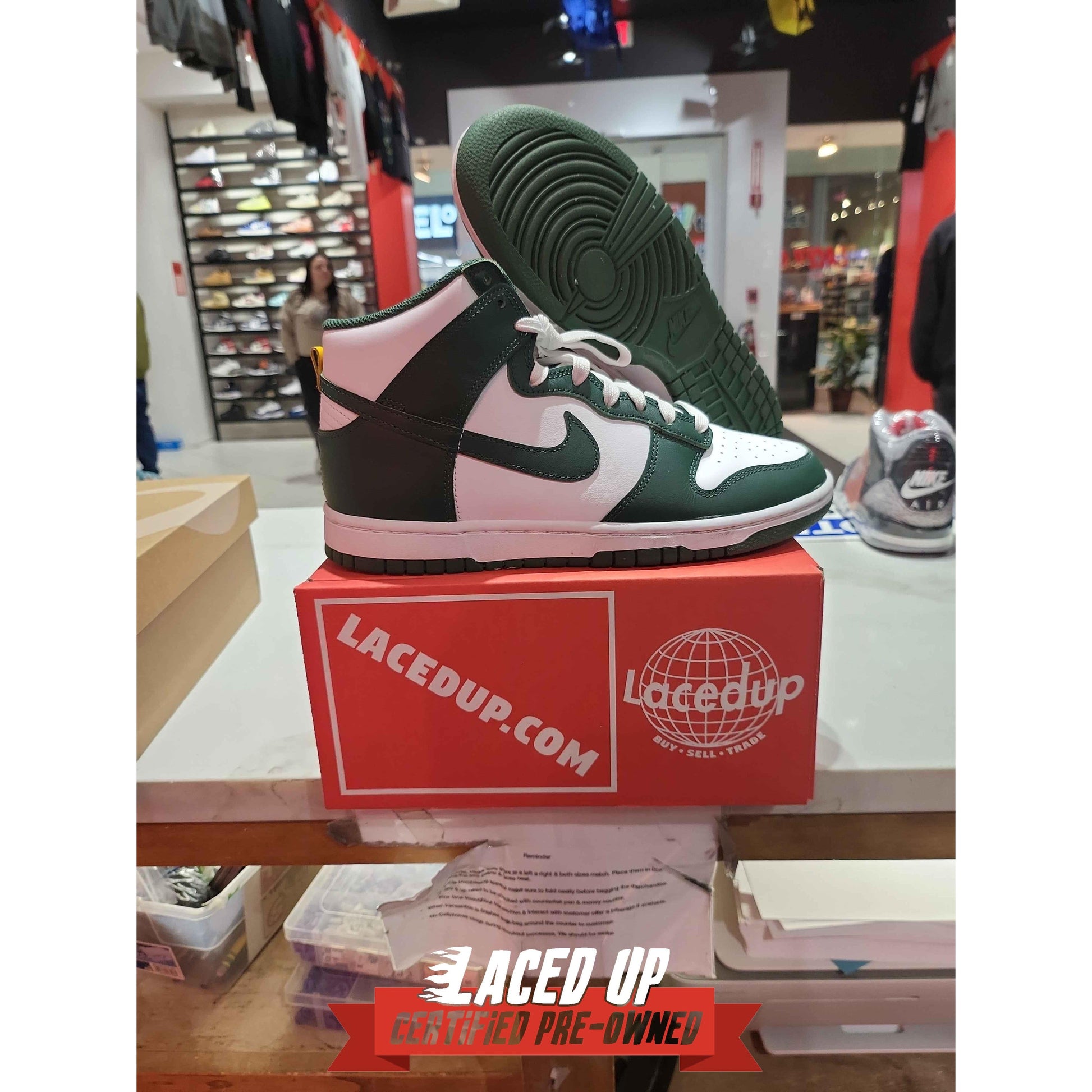 PRE OWNED Nike Dunk High Australia