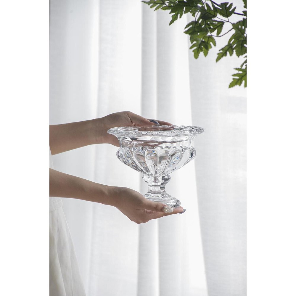 Set of Two Clear Glass Round Table Vases
