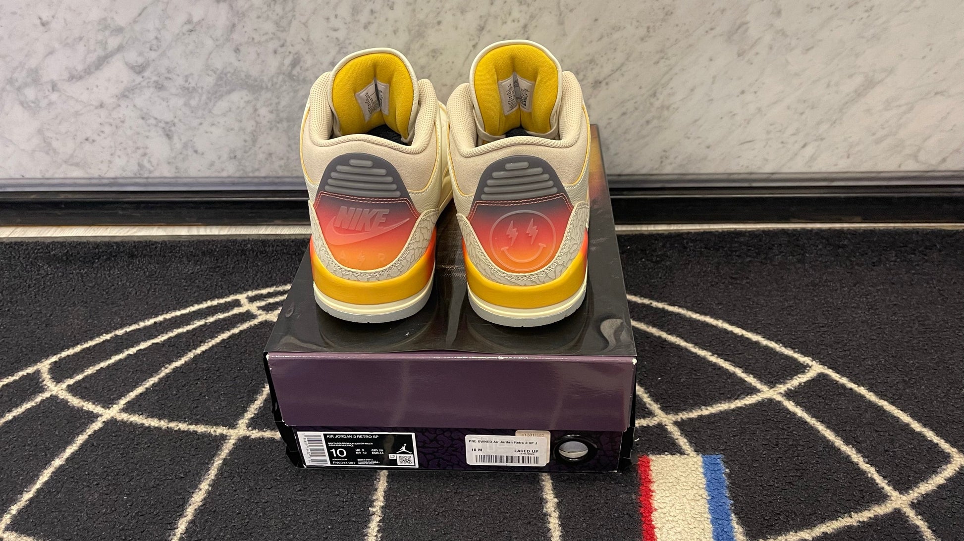 PRE OWNED Air Jordan Retro 3 SP J Balvin Medellín Sunset