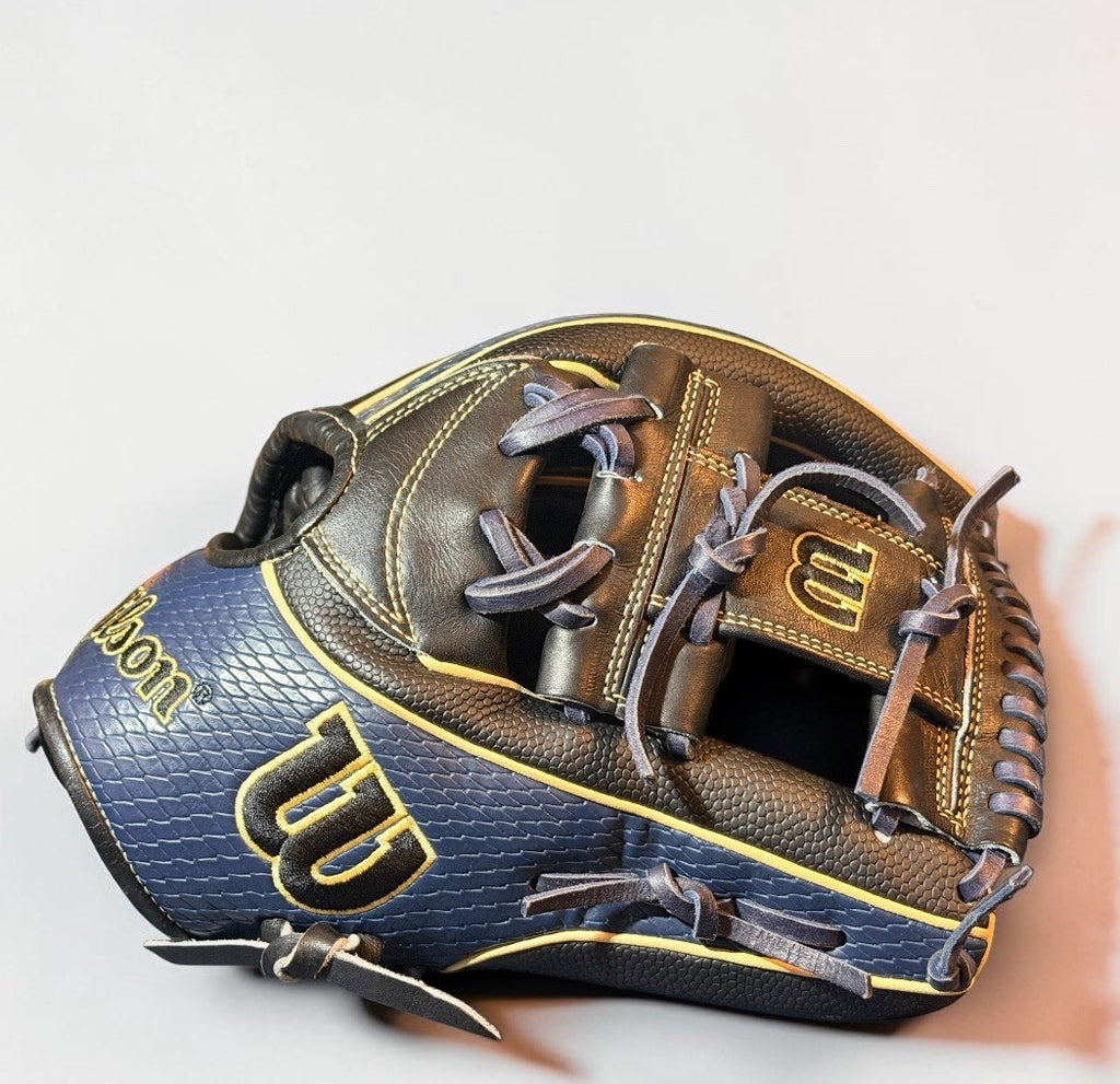 Wilson A2K 1723 11.75” Infield Glove RHT Blue Snakeskin Black Made in Japan