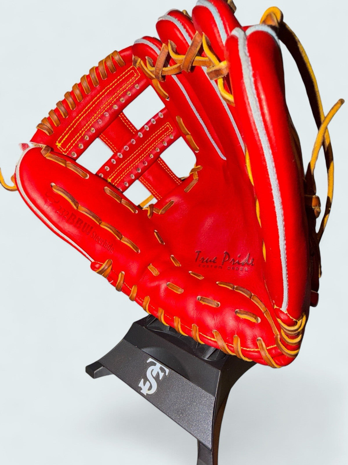 ATOMS True Pride Custom Order Baseball Glove 232BBW 11.5” Japan Made Infield RHT