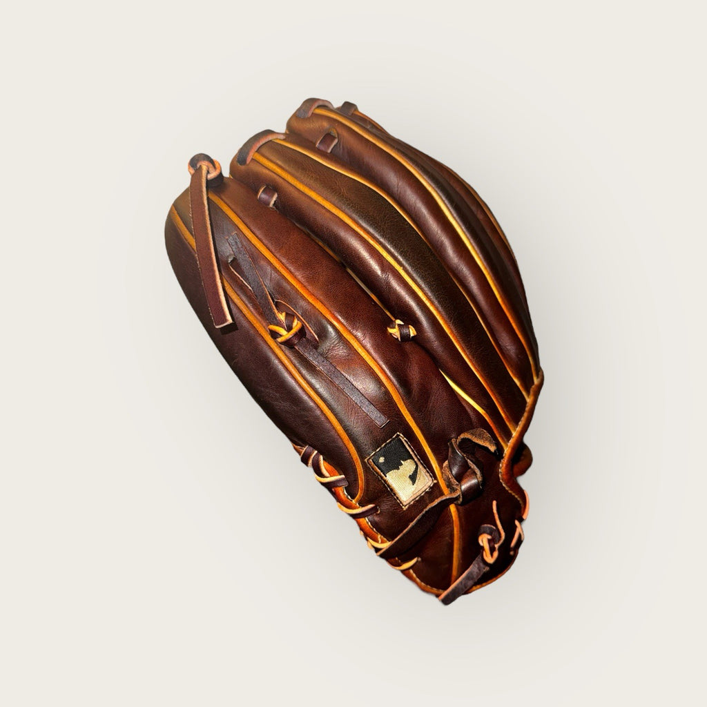 ⚾ Wilson A2000 1787 – 11.75” Infield Glove – Refreshed & Ready to Game ⚾