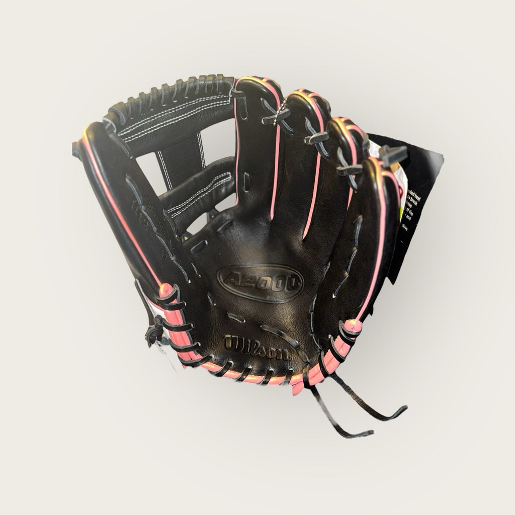 🌟 Wilson A2000 H12 12” Fastpitch Softball Glove – Black/Pink/White 🌟