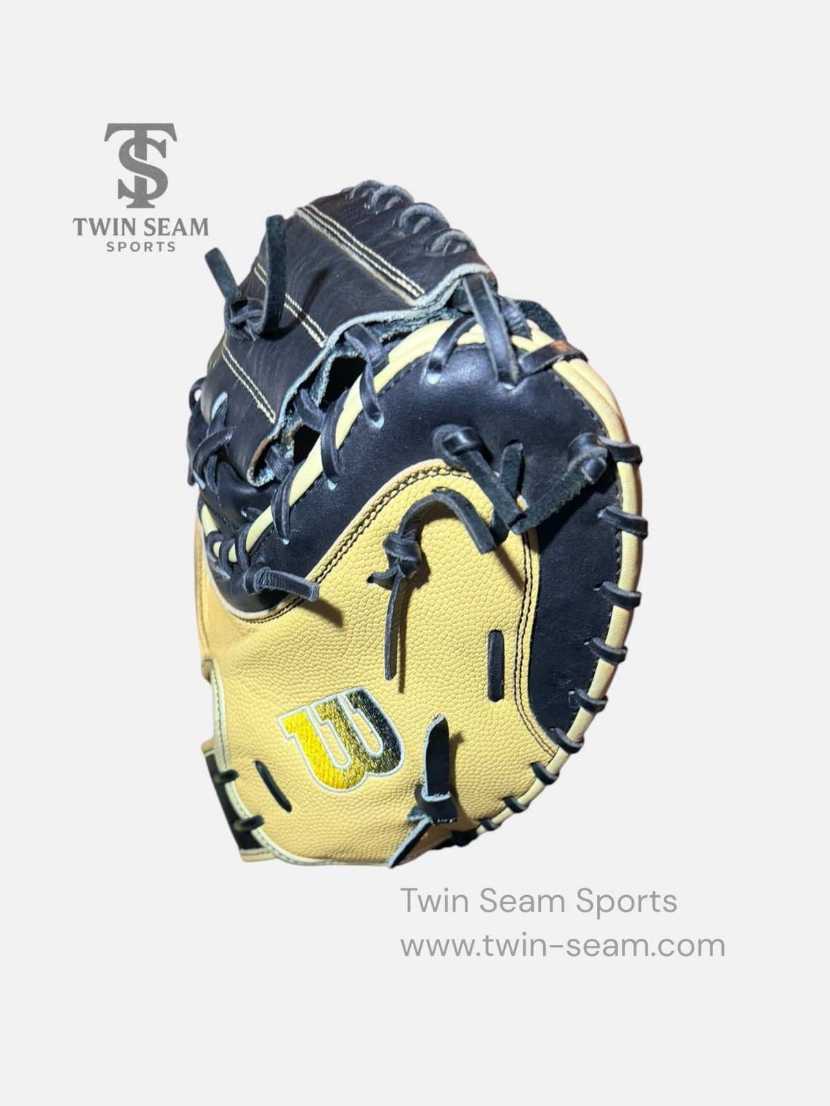 Wilson A2000 1790 34” SuperSkin Catcher’s Mitt RHT Black/Tan Baseball Glove
